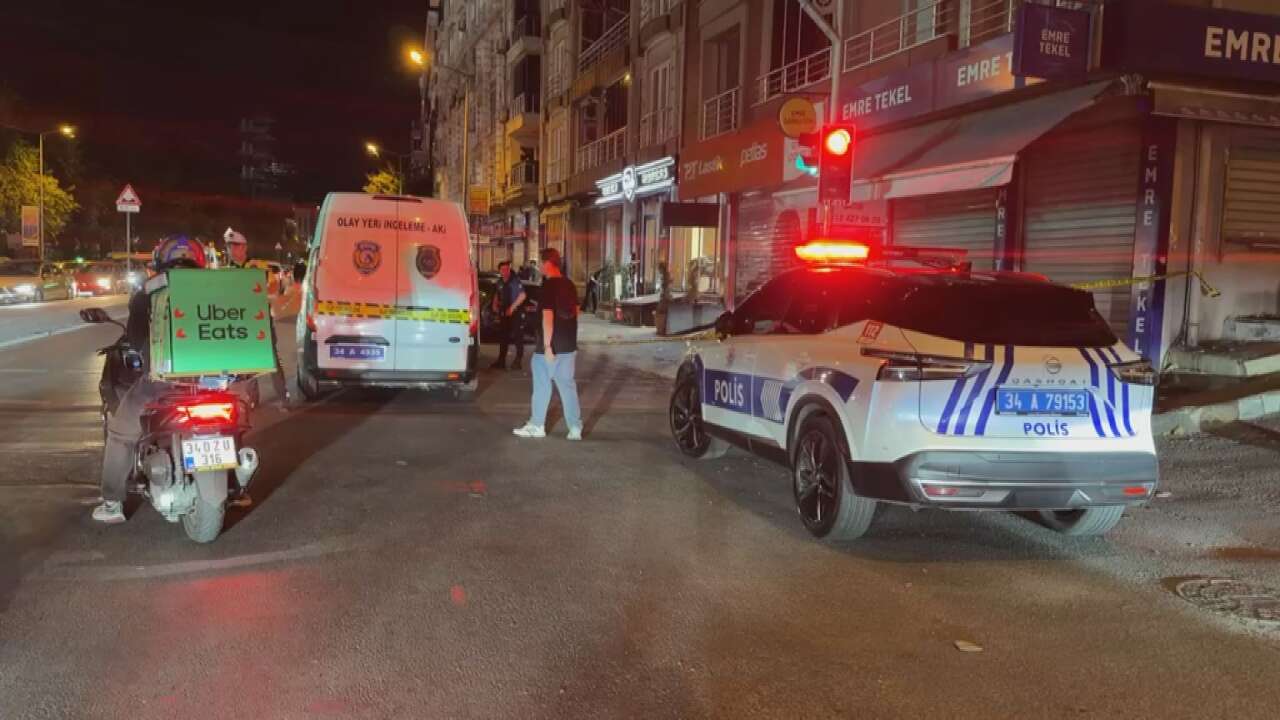 Oto galeriye silahlı saldırı! Ensar Sever öldü, 3 de yaralı var 1